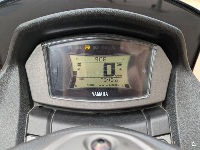 Yamaha NMAX – Vista 7