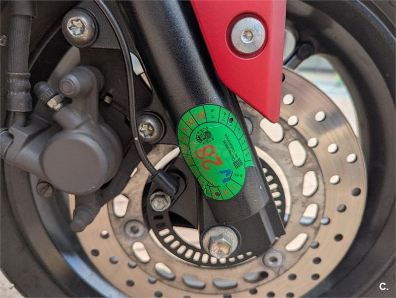 Yamaha NMAX – Vista 9