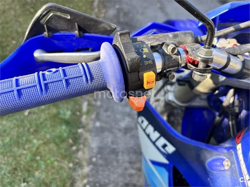 Yamaha WR 250 – Vista 14