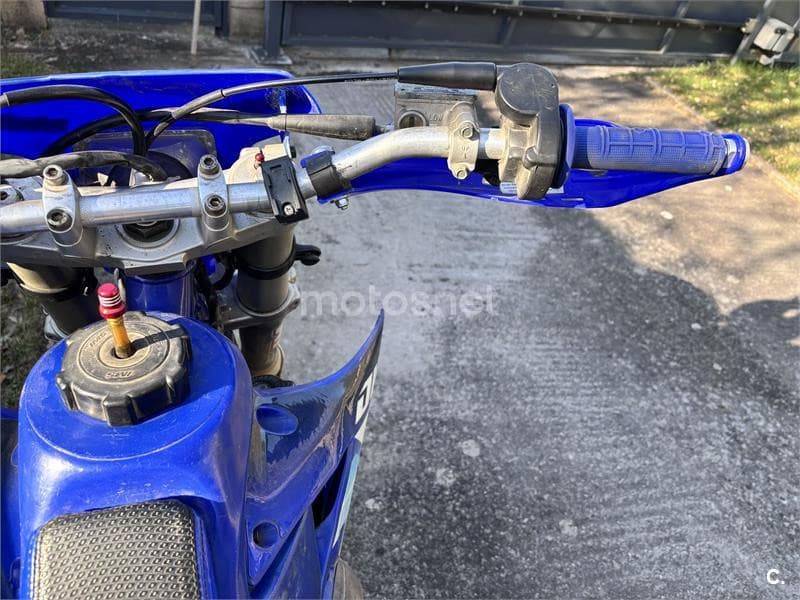 Yamaha WR 250 – Vista 10