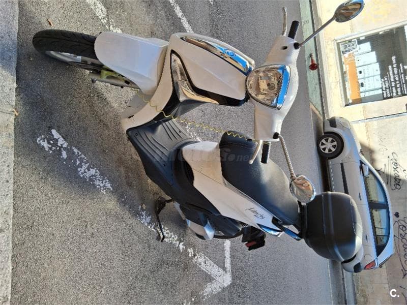 Piaggio LIBERTY – Vista 2
