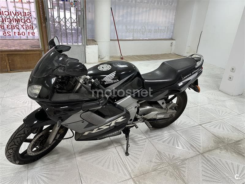 Honda NSR 125 R – Vista 4