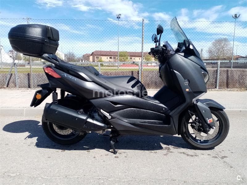 Yamaha XMAX 300 – Vista 1