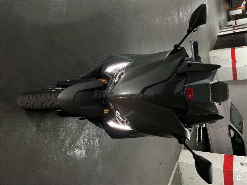 Yamaha TMAX 560 TECH MAX – Vista 6