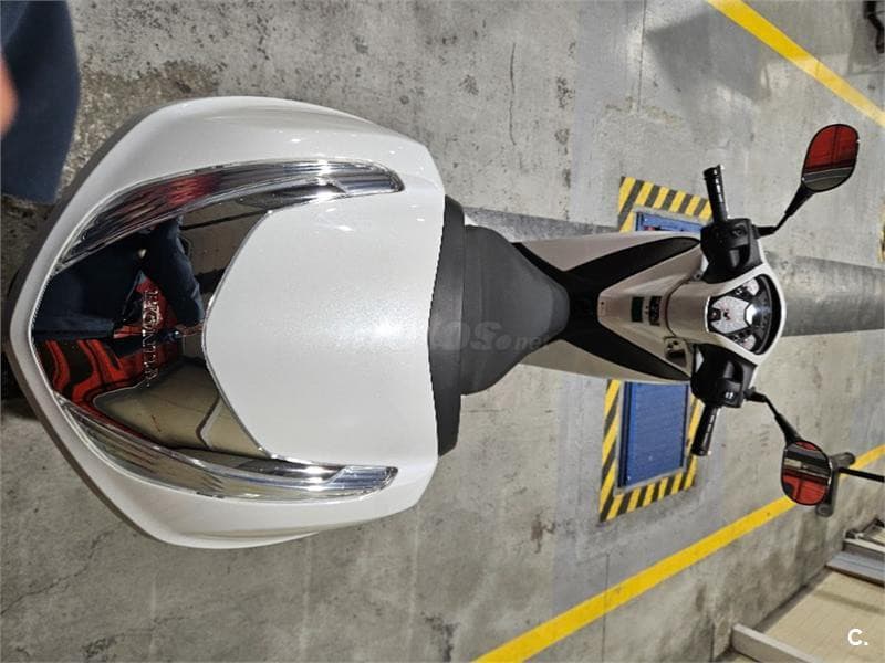 Honda SCOOPY SH125i CBS – Vista 2
