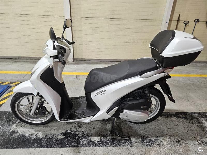 Honda SCOOPY SH125i CBS – Vista 3