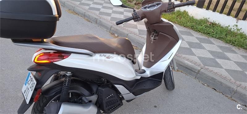Piaggio Medley – Vista 4