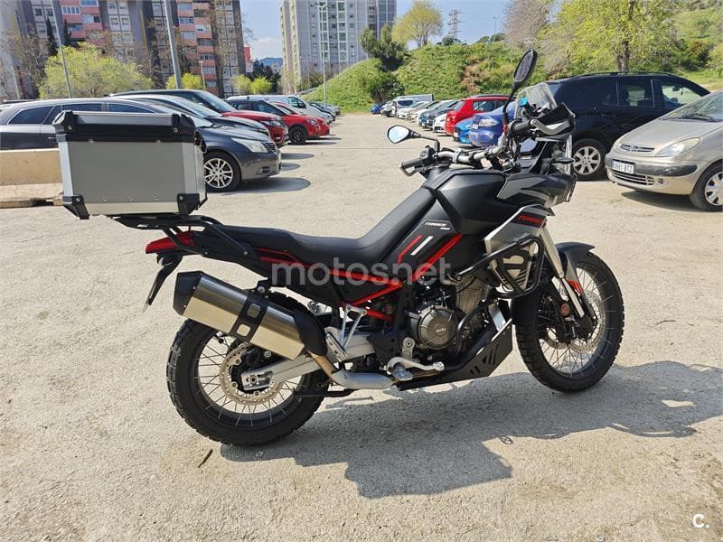 Aprilia Tuareg 660 – Vista 4