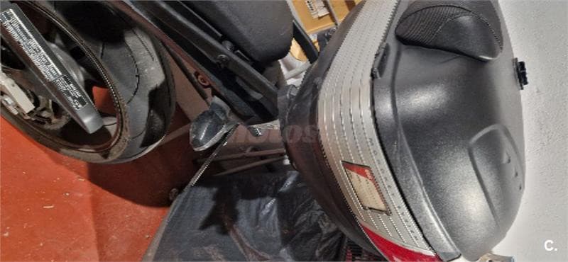 Honda CB 600F Hornet – Vista 4