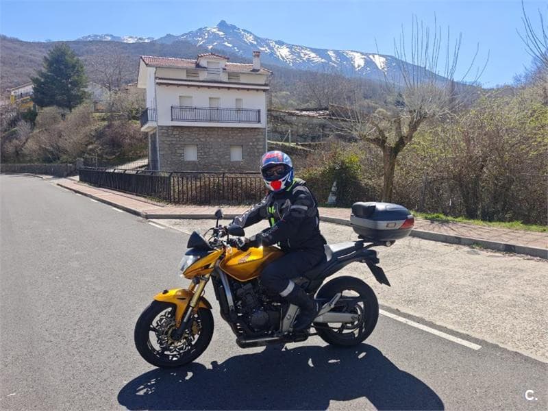 Honda CB 600F Hornet – Vista 6