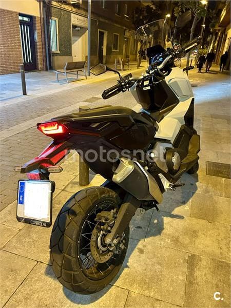 Honda X-ADV – Vista 2