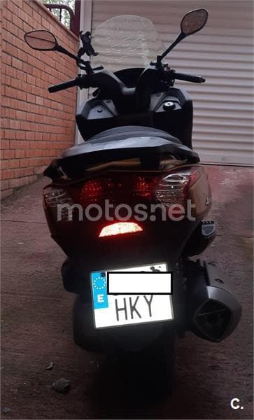 Kymco Super Dink 300I ABS – Vista 8