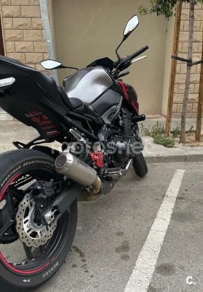 Kawasaki Z900RS – Vista 5