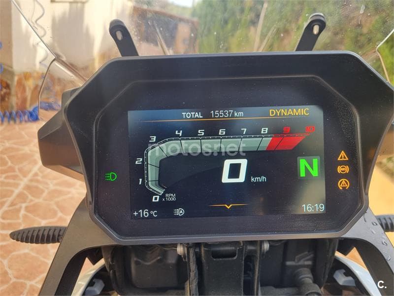 BMW F 750 – Vista 4