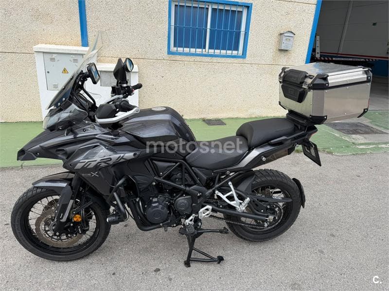 Benelli TRK 502 – Vista 6