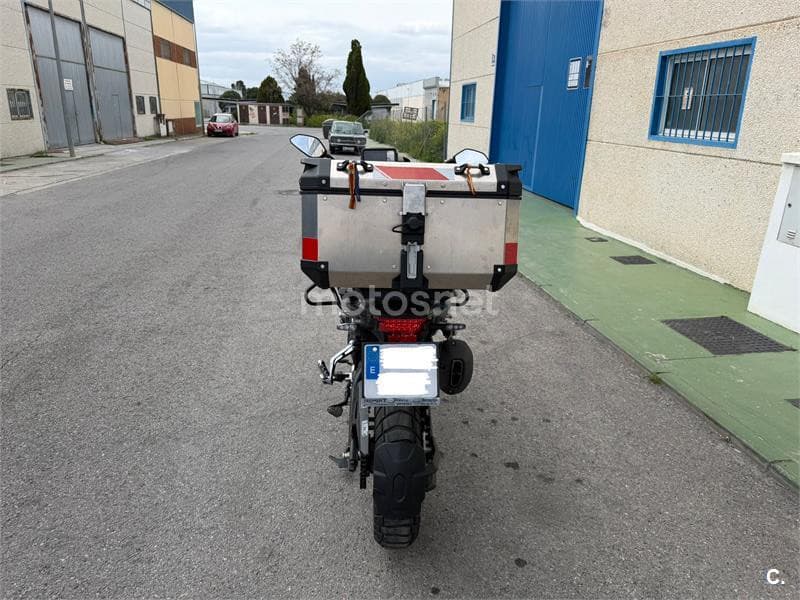 Benelli TRK 502 – Vista 7