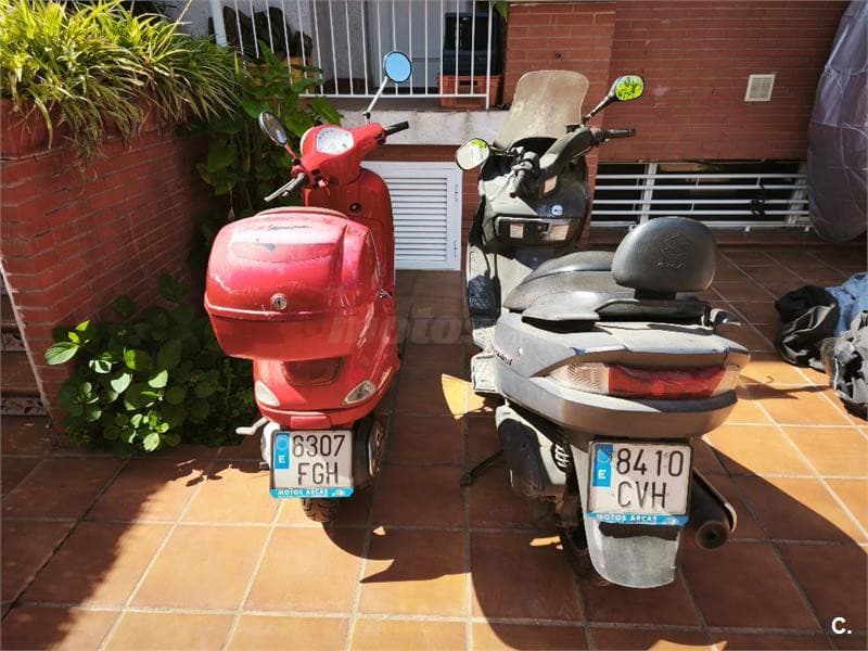 Vespa LX 125 – Vista 10