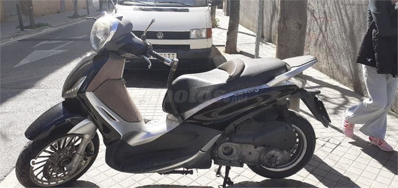 Piaggio Beverly 300 – Vista 1