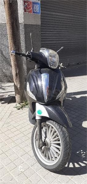 Piaggio Beverly 300 – Vista 4