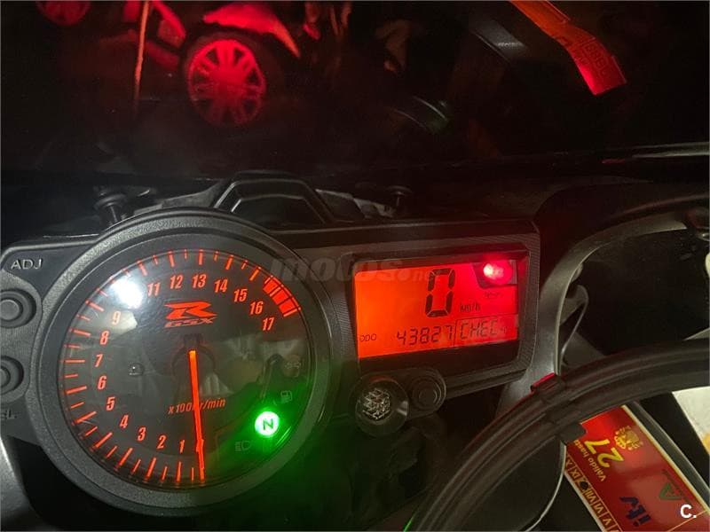 Suzuki GSX R600 – Vista 6