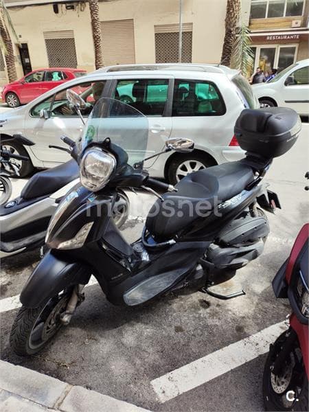 Piaggio Beverly – Vista 5