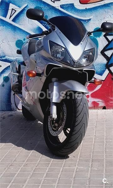 Honda CBR 600F – Vista 5