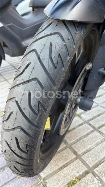 Triumph Tiger 800 XR – Vista 4