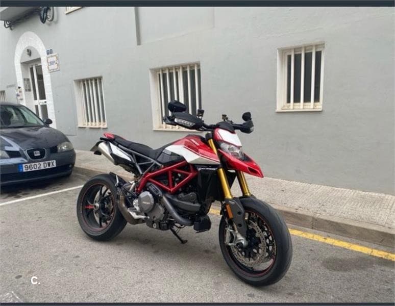 Ducati Hypermotard – Vista 8