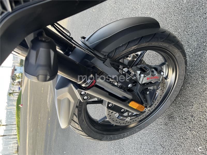 Triumph Tiger 1200 GT – Vista 1