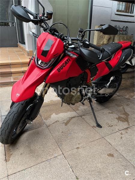 Ducati Hypermotard 698 Mono – Vista 1