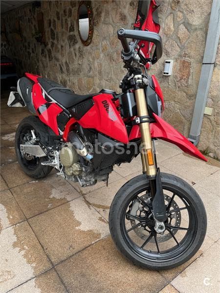 Ducati Hypermotard 698 Mono – Vista 5