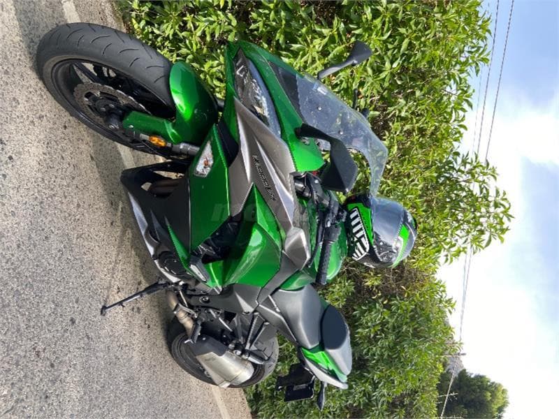 Kawasaki Z 1000 SX – Vista 6