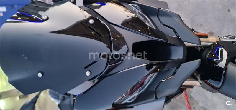 BMW S 1000 XR – Vista 10