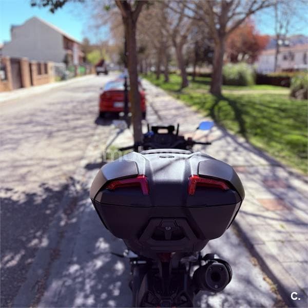 Yamaha TMAX – Vista 7