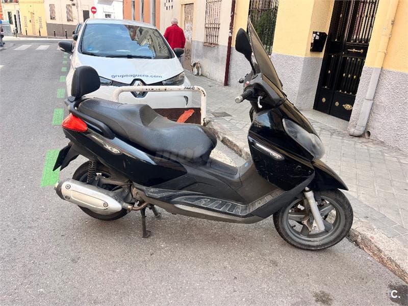 Piaggio X7 125 – Vista 5