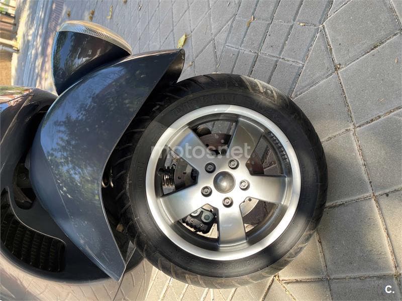 Vespa GTV 250 ie – Vista 11