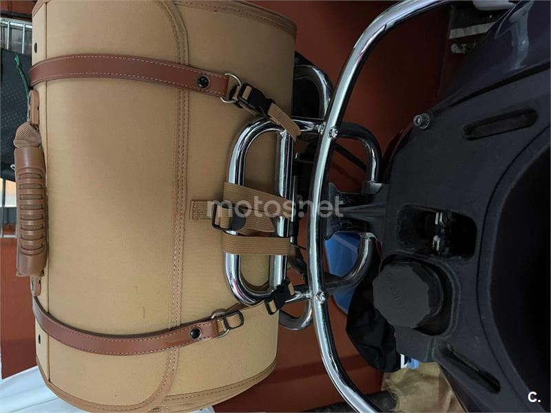 Vespa GTV 250 ie – Vista 12