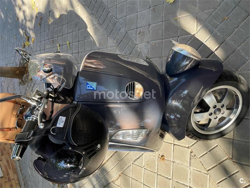 Vespa GTV 250 ie – Vista 4