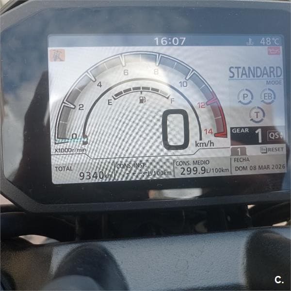 Honda CB 1000R – Vista 2