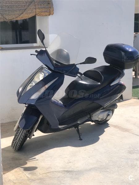 Honda FES 125 Pantheon – Vista 1