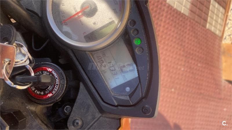 Kawasaki Z 750 – Vista 2