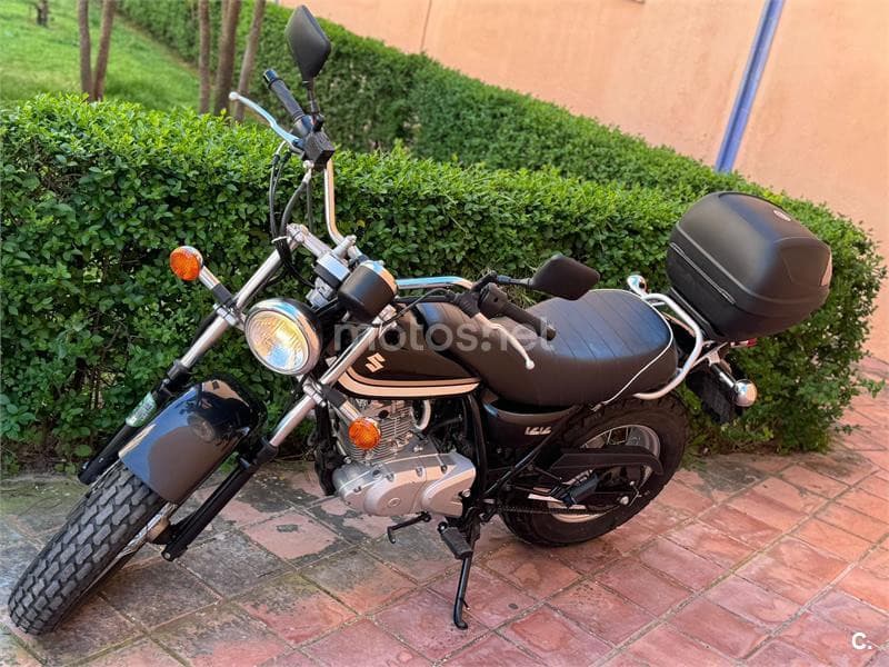 Suzuki VanVan 125 – Vista 4