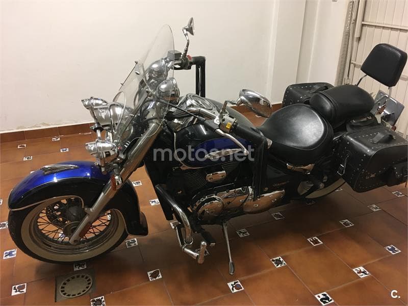 Suzuki VL 800 Intruder Volusia – Vista 1
