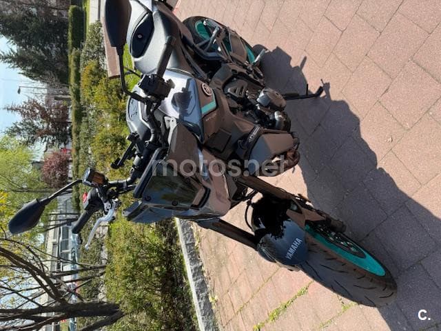 Yamaha MT 09 – Vista 4