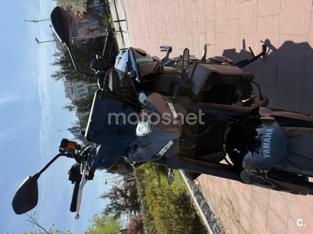 Yamaha MT 09 – Vista 8