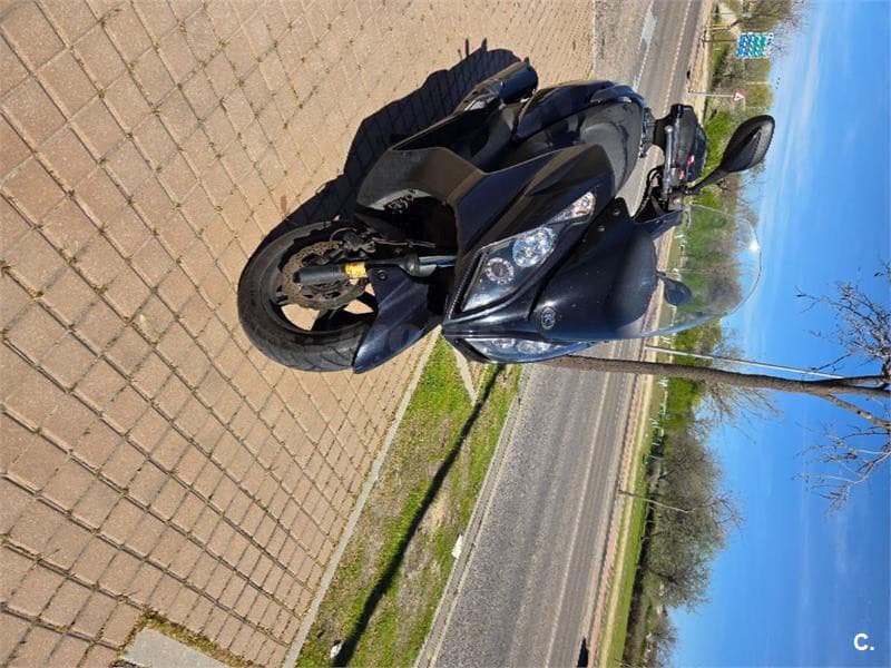 Kymco Super Dink 125i – Vista 6