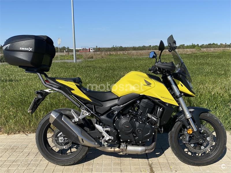 Honda CB 750 Hornet – Vista 1