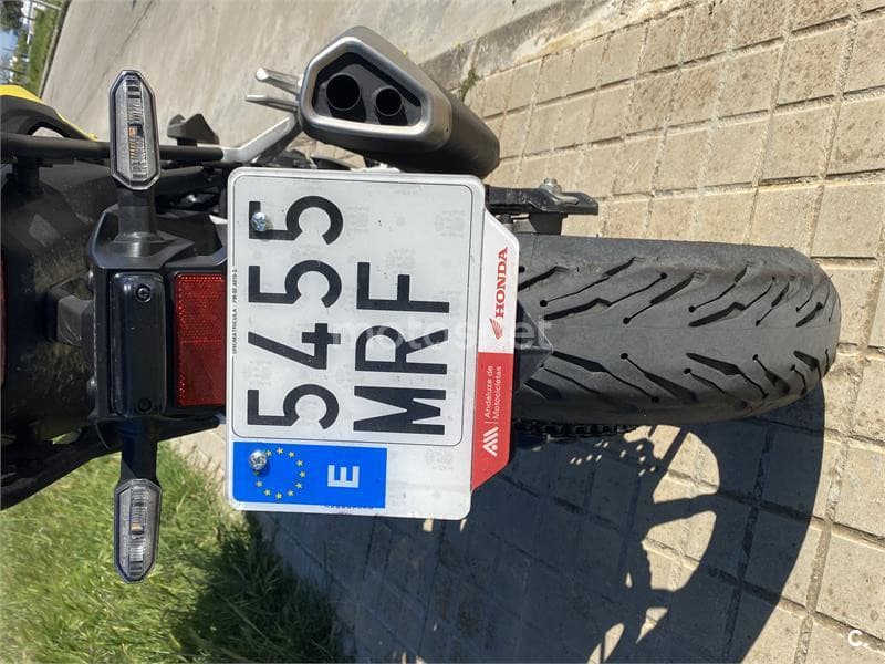 Honda CB 750 Hornet – Vista 14