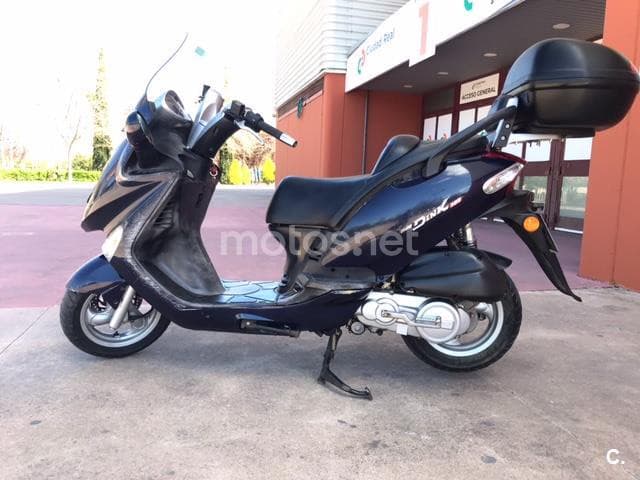Kymco Grand Dink 125 – Vista 11