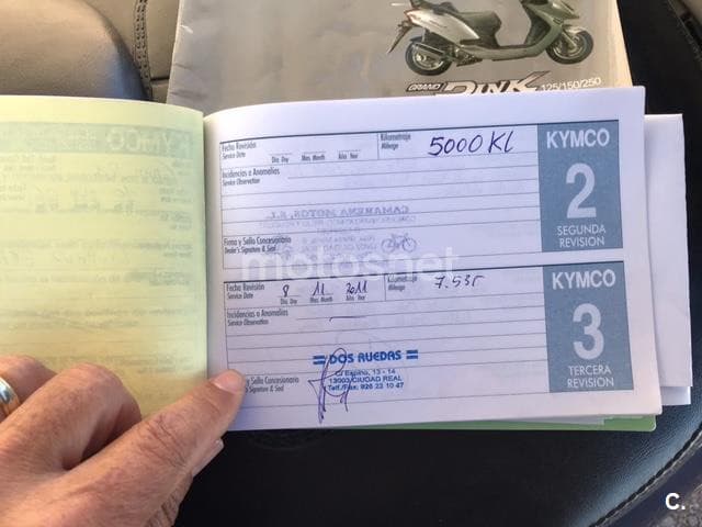 Kymco Grand Dink 125 – Vista 13